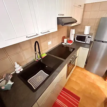 Bilo Chiara Con Giardino Ed Aria Condizionata A Numana * Sirolo