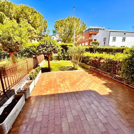Appartement Bilo Chiara Con Giardino Ed Aria Condizionata A Numana *